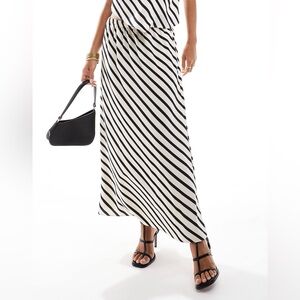 Abercrombie Maxi Skirt